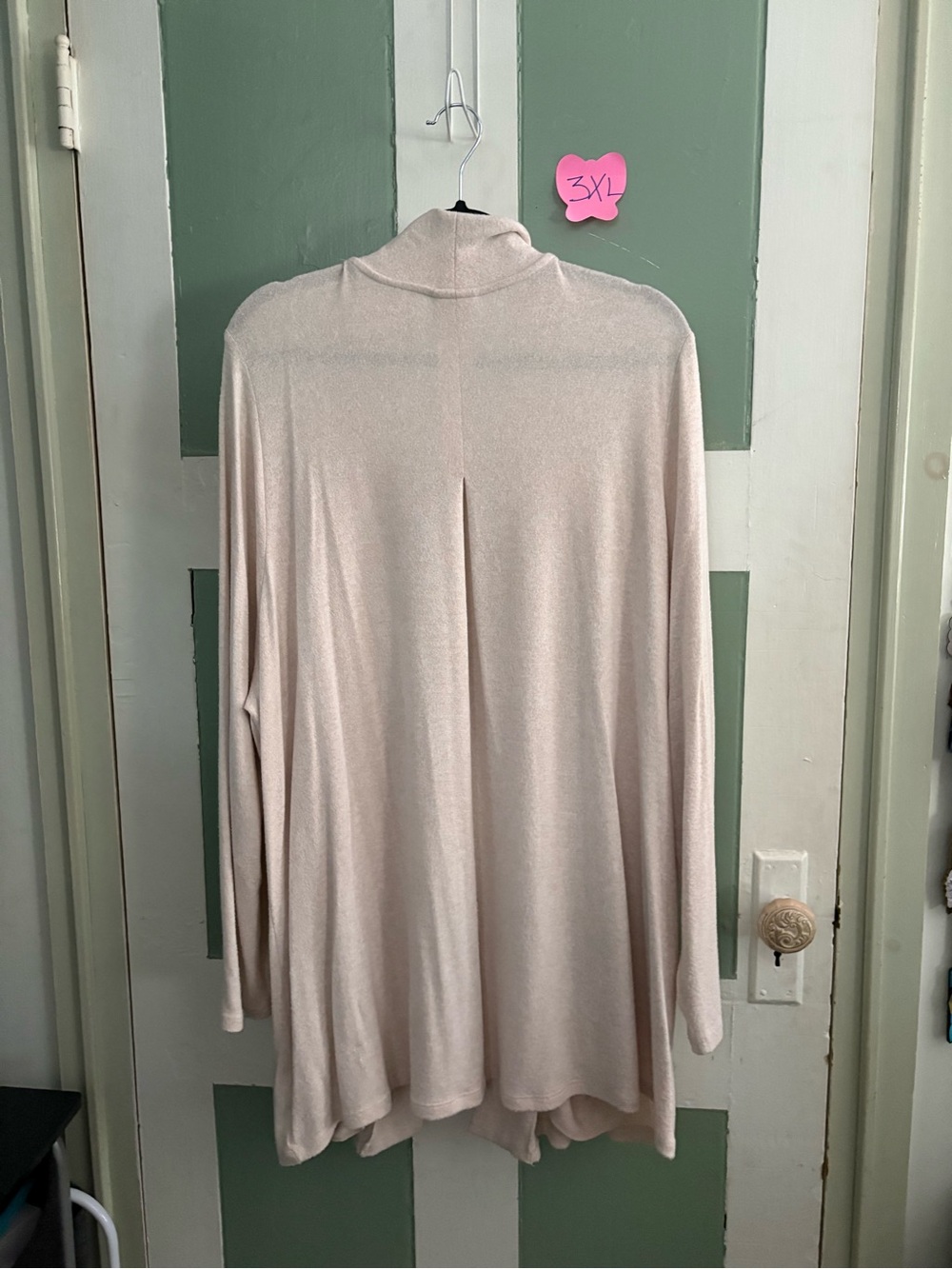 Long cream colored thin cardigan - Picture 2 of 2